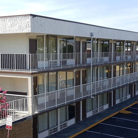 Regency Inn Richmond Dumbarton Εξωτερικό φωτογραφία