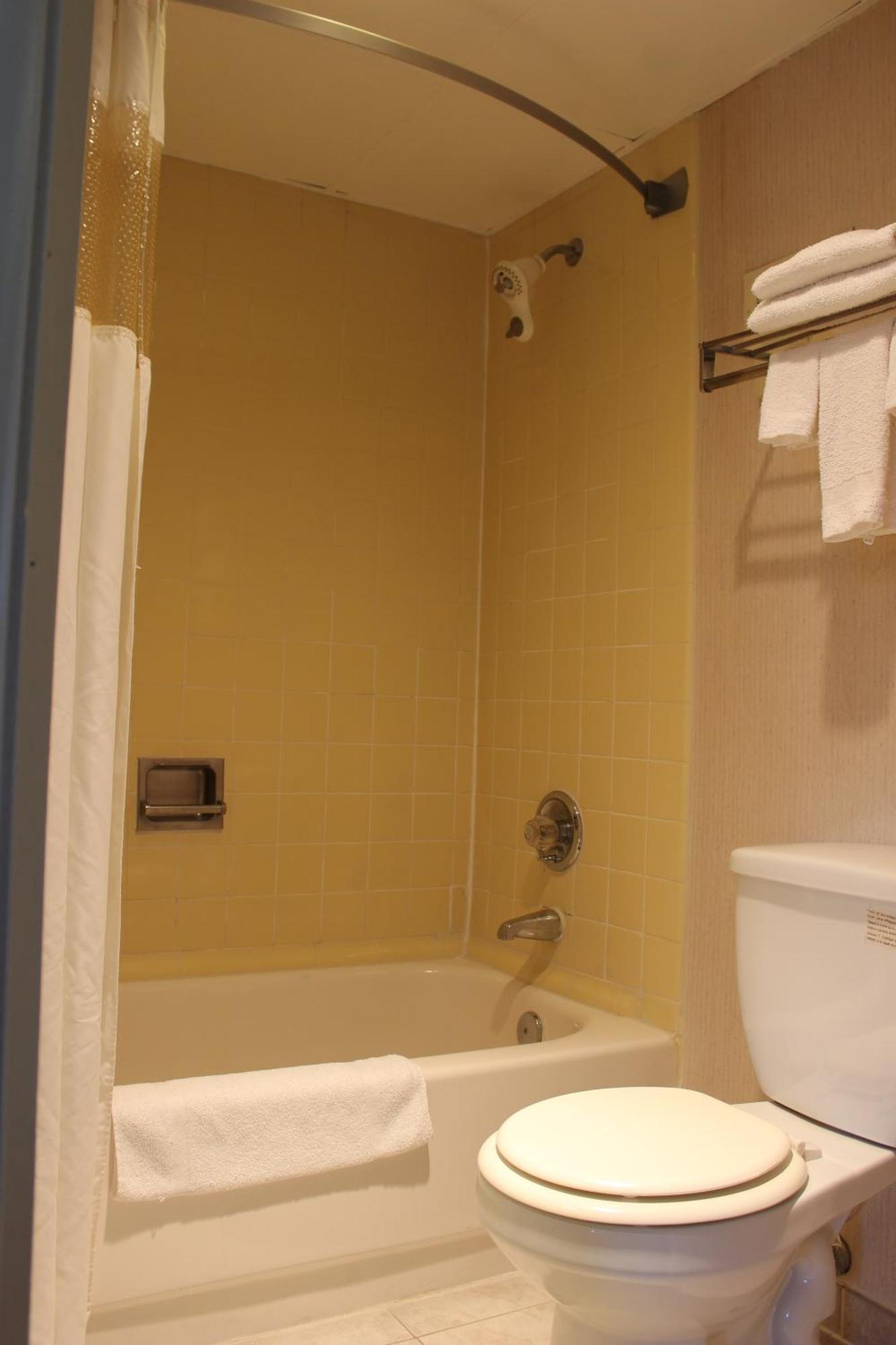 Regency Inn Richmond Dumbarton Δωμάτιο φωτογραφία